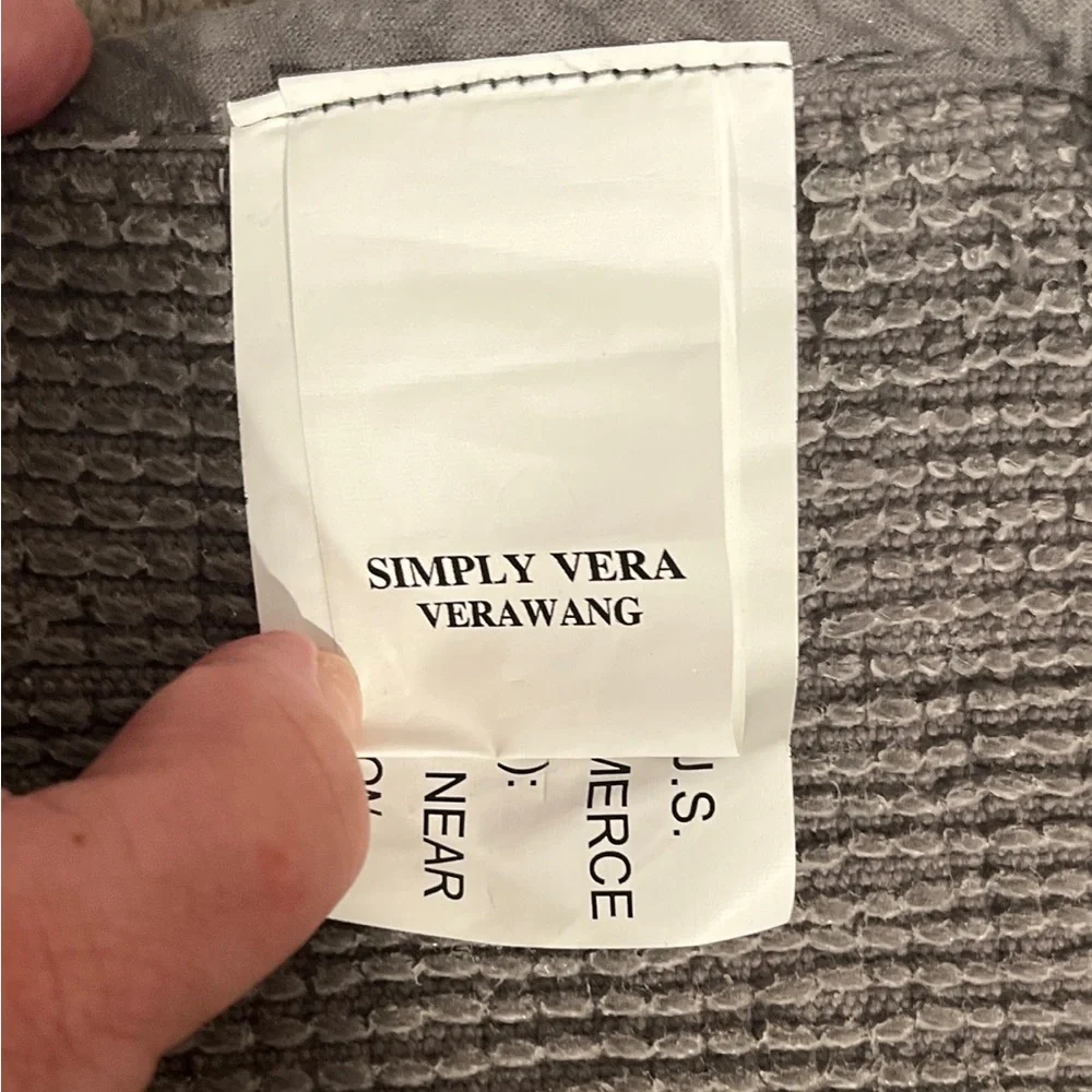 NWT Simply Vera Wang Signature Cotton Bath Rug 17”x 24” Charcoal Gray